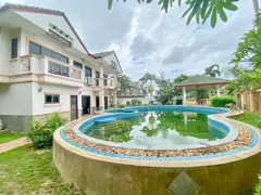 House area & Private swimming pool