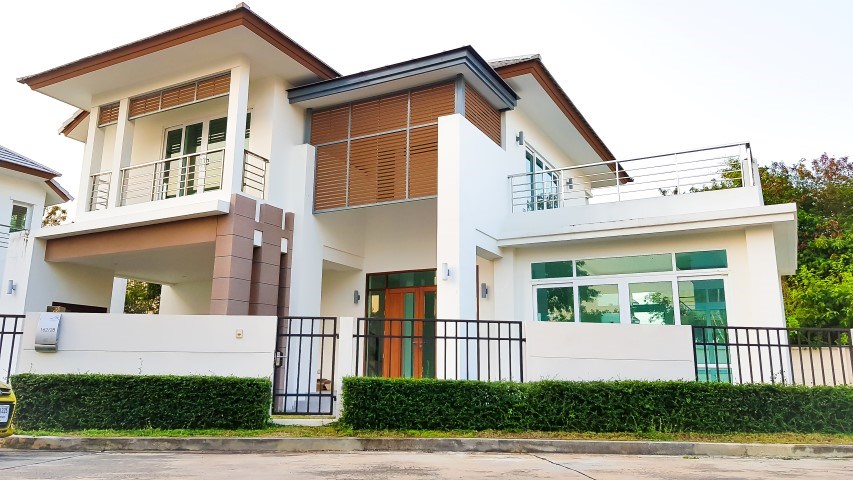 Seabreeze Villa for sale in East Pattaya