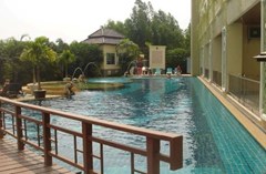 Communal Swimming pool 