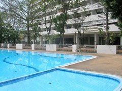 Communal swimmimg pool