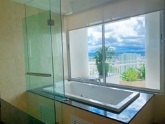 Bathroom Sea View