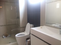4Club-royal-D508-bathroom
