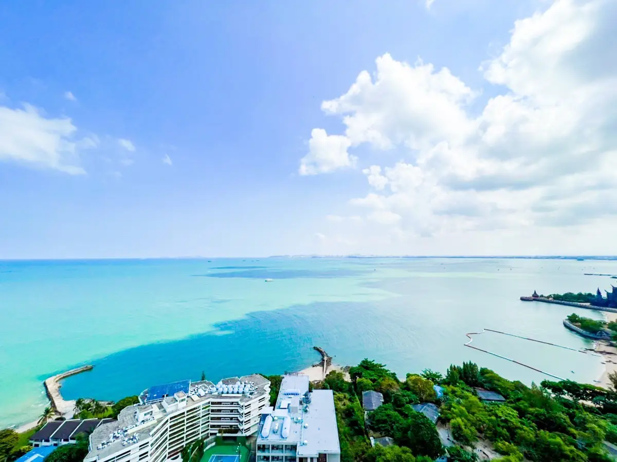 The Palm Wongamat Beach Penthouse