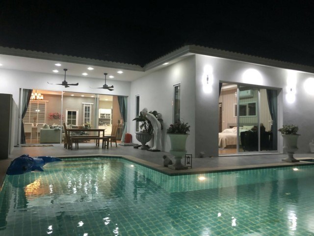 Huay Yai house with pool for sale in Pattaya - House -  - Huai Yai
