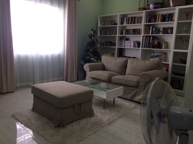 2nd living room