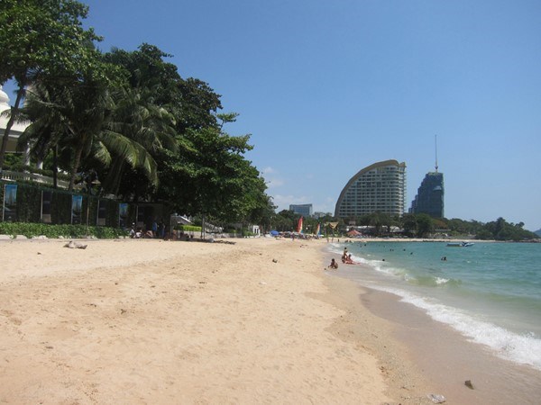 Wongamat Beach