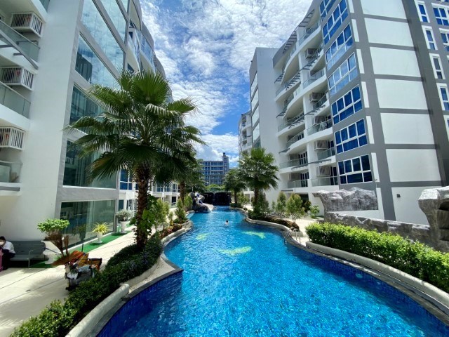 Grand Avenue Residence condominium Pattaya
