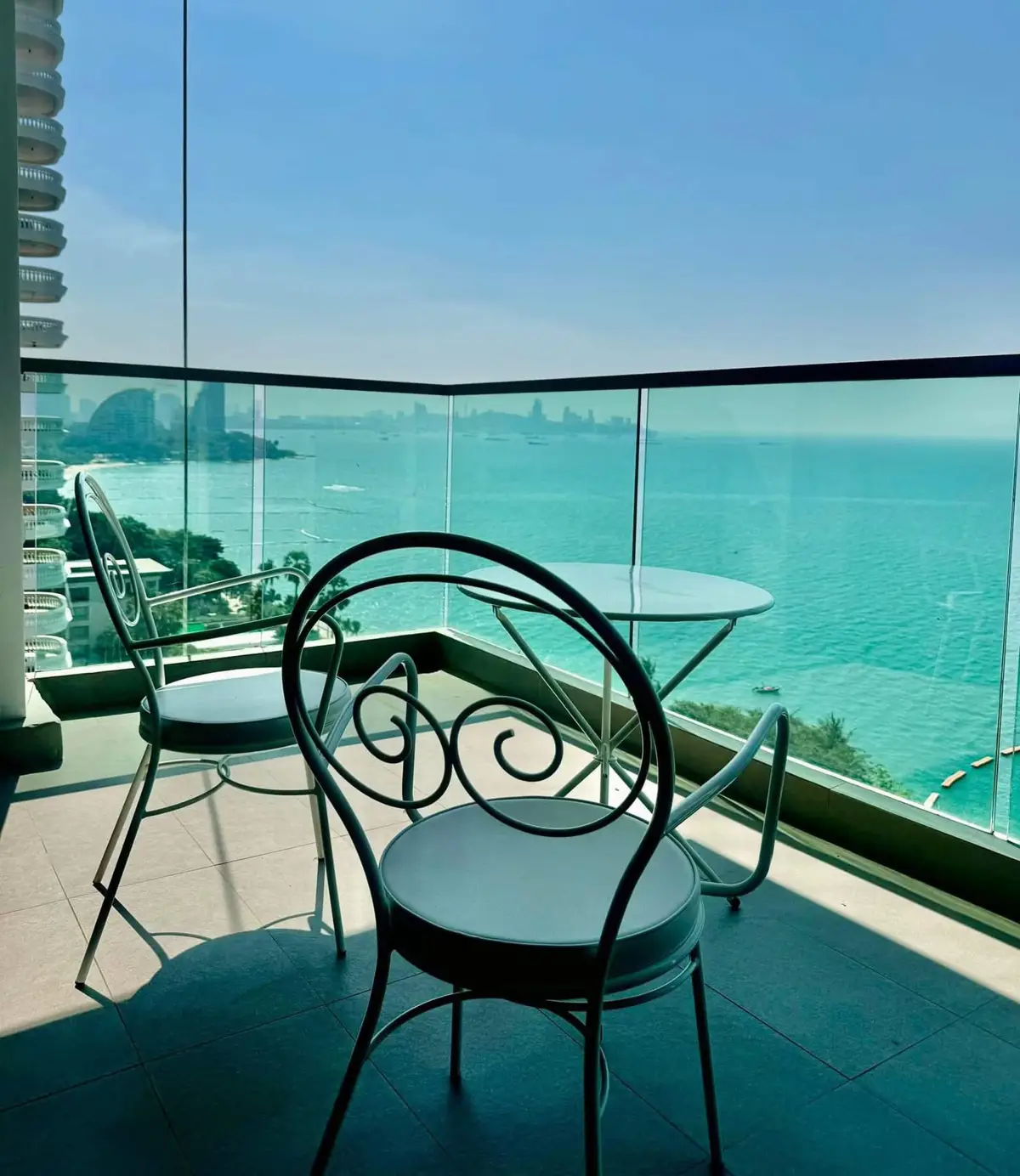 Wong Amat Tower – Corner Unit with Private Elevator