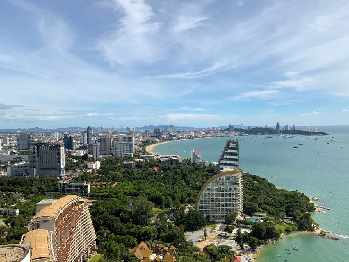 Sky Beach Condominium