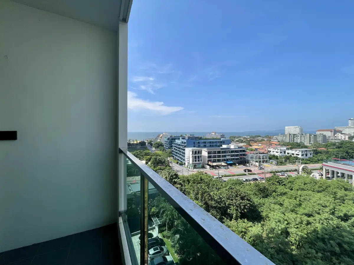Dusit Grand Condo View