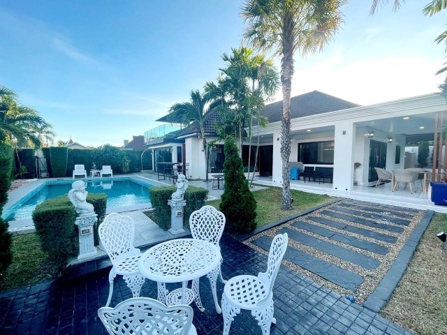 Tung Klom Pool Villas - House - Pattaya East - Pattaya East